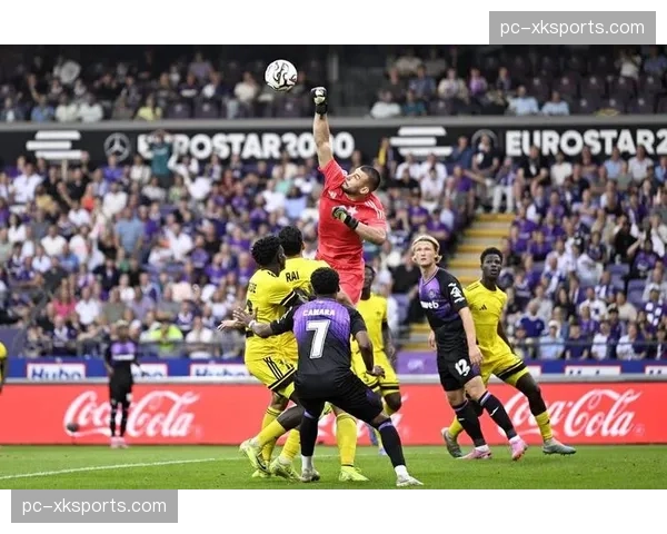 前瞻：巴拉多利德对阵埃尔切，一场价值六分的保级决战